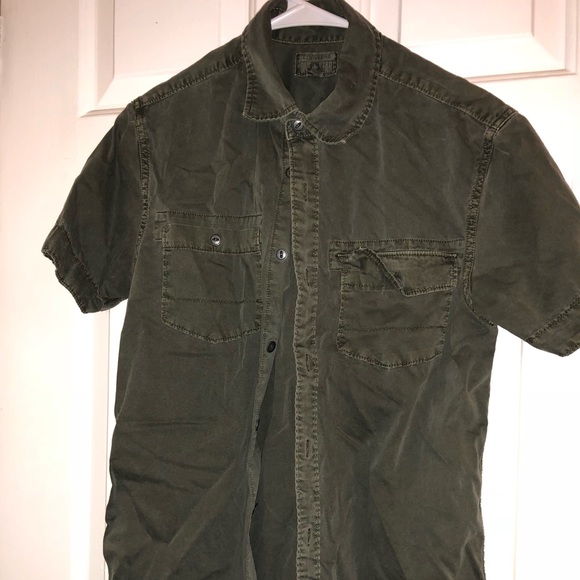 Olive button up - Picture 3 of 4